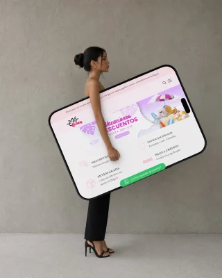Instagram post from lasgatasoficial_. This post is in position 1.